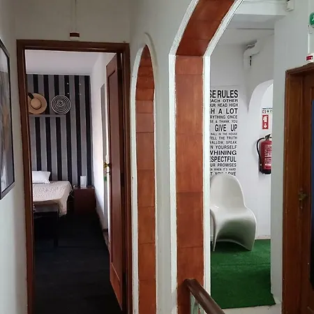 Wish & Hostel