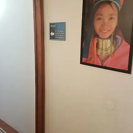 Hostel Wish & *